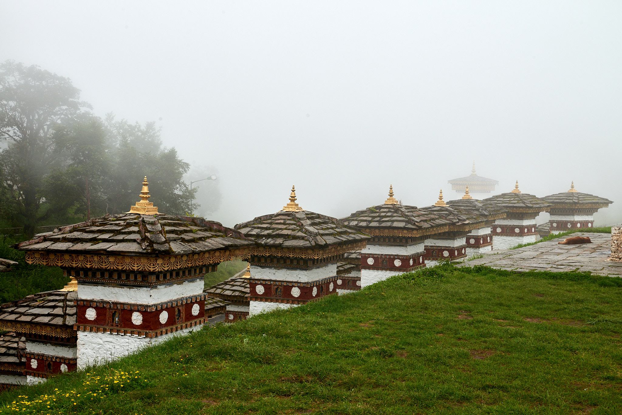 20170805 062 Bhutan Thimphu Dochula Chorten